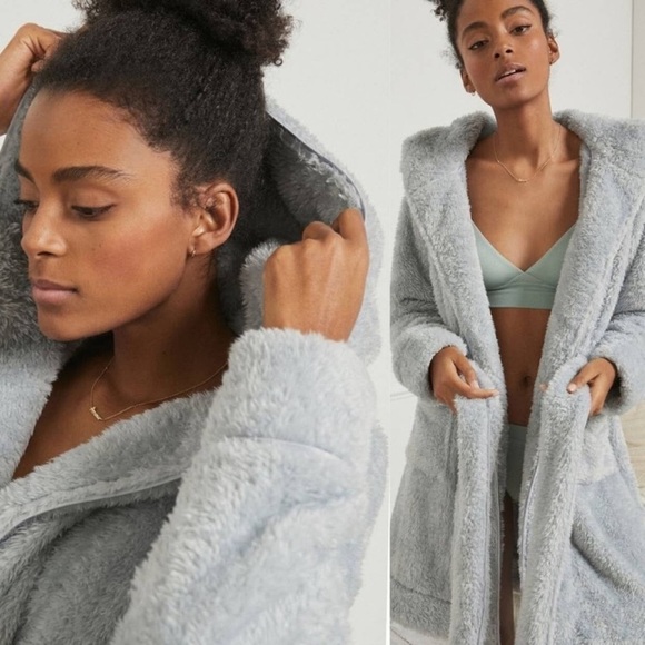 Anthropologie Eri & Ali Prudence Hooded Sherpa Robe, Size XS - Picture 3 of 13
